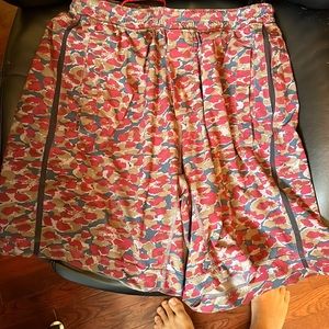 Lululemon mens pace breaker shorts 9inch inseam